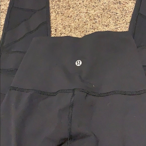 Black lululemon leggings - Picture 3 of 5